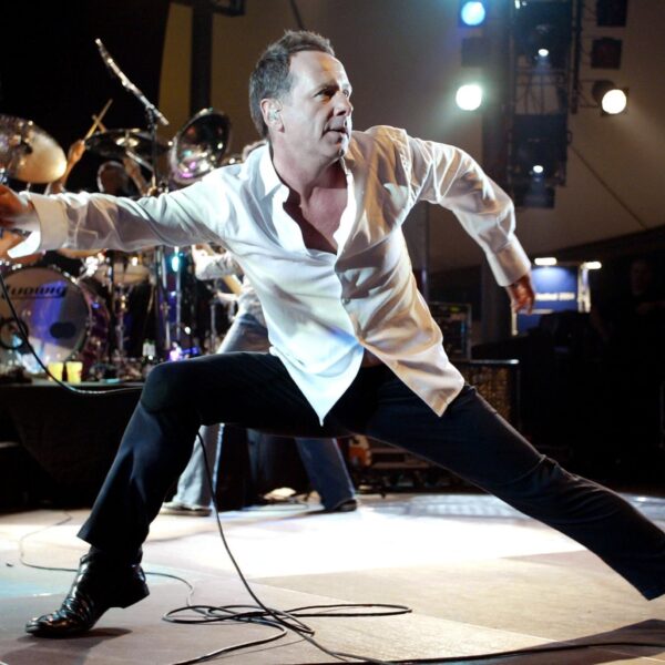Alive And Kicking: Simple Minds' ode aan pure gelukzaligheid