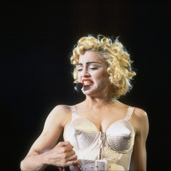 Deze nummers hoor je in de NPO Radio 2 Top 80's