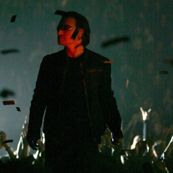 U2 verkent grenzen met Sunday Bloody Sunday