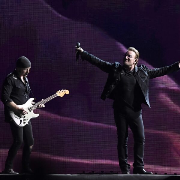 U2 haalt onuitgebrachte liedjes uit de oude doos voor nieuw album