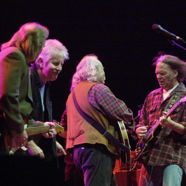 Het verhaal achter Crosby, Stills, Nash & Youngs Almost Cut My Hair