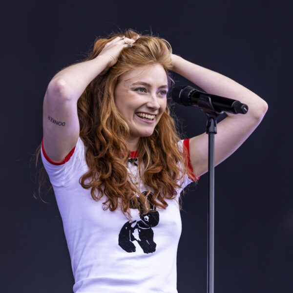 Froukje in de Top 2000 a gogo: van beginnend singer-songwriter tot popsensatie