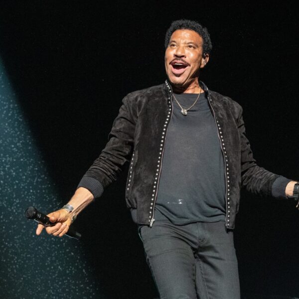 Lionel Richie bracht met All Night Long (All Night) de Cariben naar de rest van de wereld