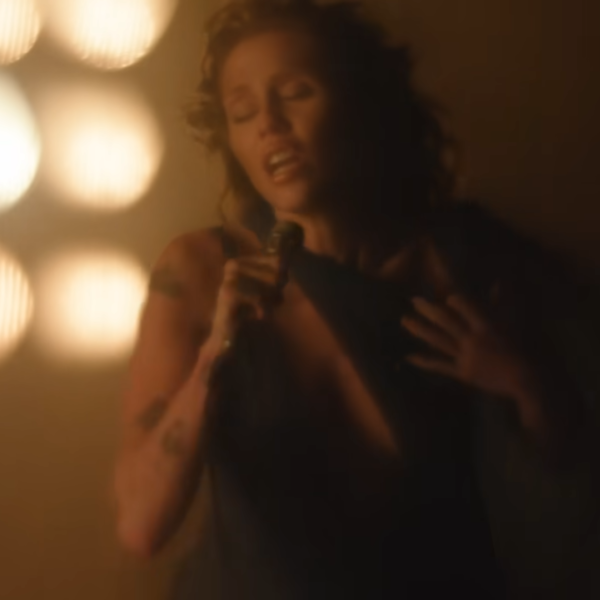 Something Beautiful: Miley Cyrus’ nieuwe, door Pink Floyd-geïnspireerde album