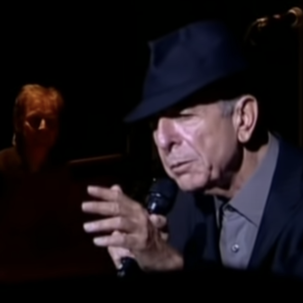 Hallelujah: Leonard Cohens origineel, Jeff Buckley's sobere versie en Lisa Lois' krachtige cover