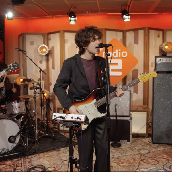 Inhaler rockt bij Jan-Willem Start Op!