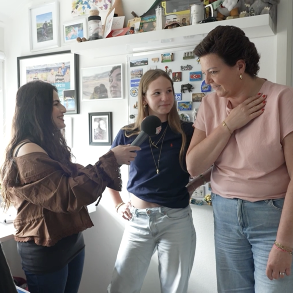 Annemieke verrast haar gezin met kaarten voor Concert at SEA: ‘Blij dat jullie er voor mij zijn’