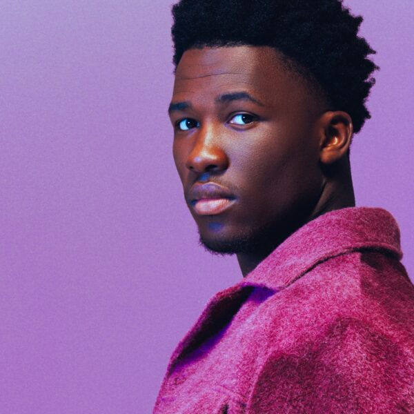 Claude scoort TopSong met songfestivaltrack C’est La Vie: 'Super tof'