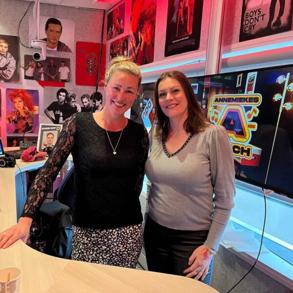 Floor Jansen presenteert single van eerste solo-album 'Paragon': 'Eindelijk'