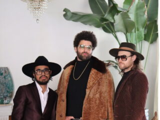 Rilan & The Bombardiers scoren TopSong met Flatlining