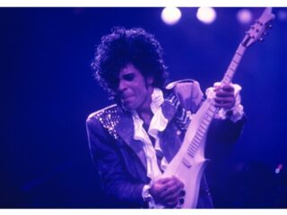 Fotograaf Govert de Roos over zijn tijd met Prince en Apollonia: 'Dan voel ik me zo'n slet.'