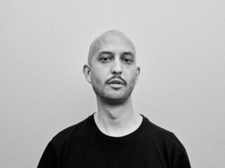 Lid worden van de Recording Academy, fanclub-aanvoerder van The Roots, interviews met J. Dilla: het verhaal van Dennis de Groot