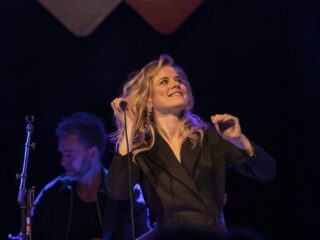 Ilse DeLange staat in 2025 in AFAS Live