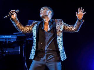 John Legend schreef All Of Me voor zijn vrouw Chrissy Teigen