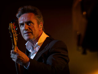 Henny Vrienten, van ’80s-popicoon tot componist in Sesamstraat