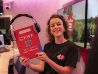 Medewerkers van het Isala ziekenhuis bewandelen de Mont Ventoux voor KWF