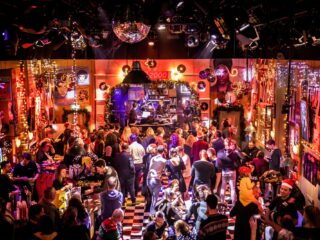 Publiek welkom in NPO Radio 2 Top 2000 Café