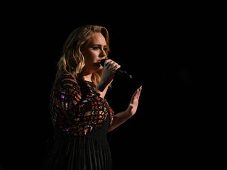 Adele is terug met TopSong Easy On Me