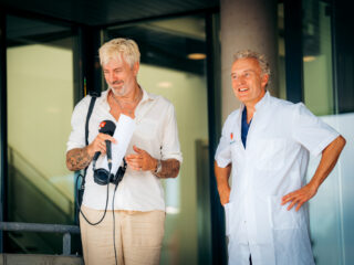 Ruud de Wild belt met zijn arts Dr. Tuynman over nieuwe Kankeratlas