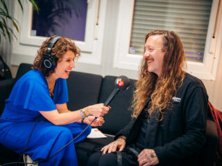 Dirigent Simon Dobson van Metropole Orkest over Anouk: 'She is a badass'