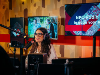 Tannaz in gesprek met Samya over coloscopie: 'Heel goed dat ik ben gegaan'