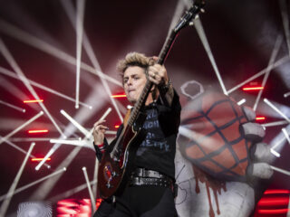 Verdeeldheid inspireert Green Days protestlied Holiday: 'Dat lied is gewoon anti-oorlog'