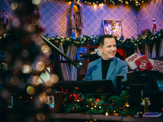 Kijk en luister de NPO Radio 2 Top 2000 van 2025 terug