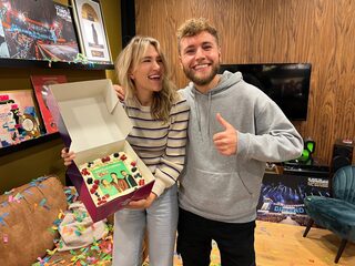 Suzan & Freek & Snelle hoogste nieuwe binnenkomer van eigen bodem in Top 2000