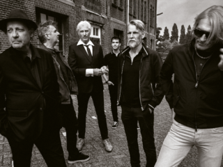 De Tröckener Kecks komen terug! Annemieke belt frontman Rick de Leeuw