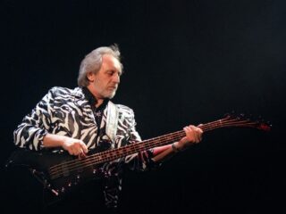 John Entwistle geeft z’n eigen draai aan de basgitaar