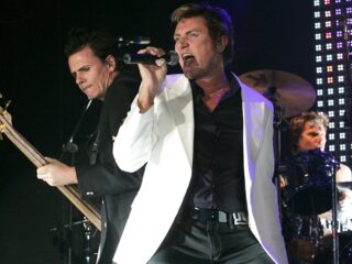 Halloween begint vroeg bij Duran Duran met funkklapper Black Moonlight