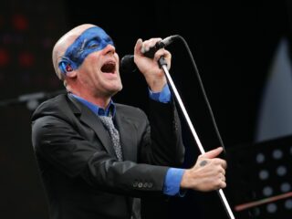 Het krachtige Everybody Hurts van R.E.M. heeft levens gered