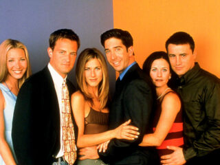 Wist jij dat Friends oorspronkelijk een andere themesong had?