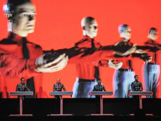 Autobahn van Kraftwerk is sentiment naar vroegere dagen op tournee