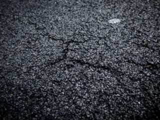 Marianne en Rick roepen op: 'Sloop dat rubberentegelparadijs!'