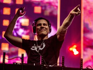 In Adagio For Strings verpakt Tiësto rouw in een trance-jasje