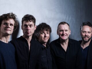 Luister hier naar het nieuwe album van JOHAN