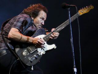 Luister hier naar de nieuwe single van Pearl Jam