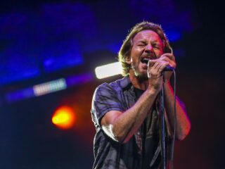 Artiesten-update: Pearl Jam geeft geschiedenisles en Metallica deelt tour-optreden