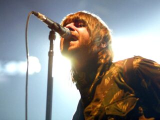 Oasis viert 30-jarig jubileum Supersonic met heruitgave