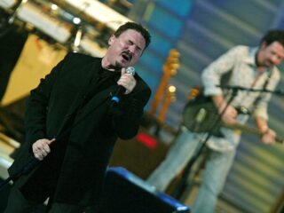 'Ik ben op de radio!' Hoe Hold The Line de eerste hit van Toto werd