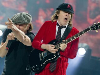 Wie is die 'Rosie' uit AC/DC's Whole Lotta Rosie?