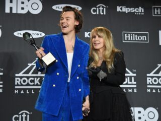 Harry Styles verrast fans met live duet Stevie Nicks in 2019