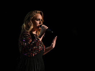 Adele komt na lange pauze met nieuwe muziek op 15 oktober