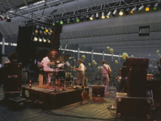 Doe Maar, Drukwerk en nét niet U2 protesteren op No Nukes tegen kernwapens