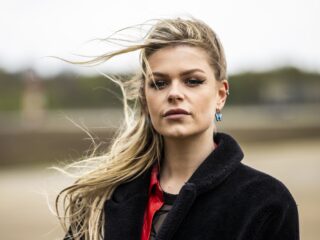 Davina Michelle gaat terug naar haar puberteit op NPO Radio 2 TopSong 17