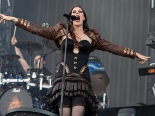 Floor Jansen geeft in 2023 soloconcert in AFAS Live