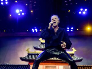 Iron Maidens Bruce Dickinson doet voor het eerst in 22 jaar solotour