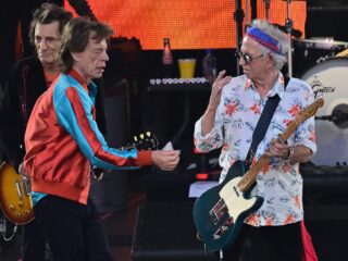 Rolling Stones beschuldigd van plagiaat op Living In A Ghost Town