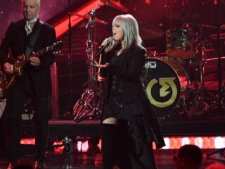 Love Is A Battlefield was bedoeld als liefdeslied: 'Zo is de liefde, een slagveld'